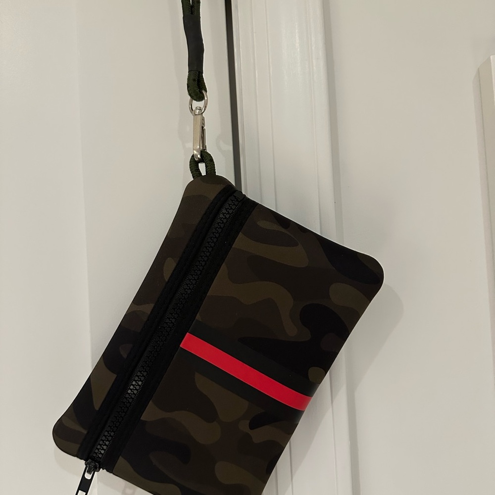 Unbranded Camouflage Wristlet with Red Stripe